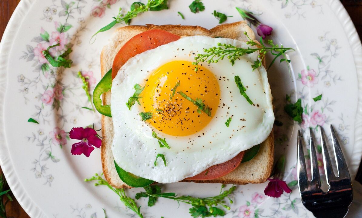 сендвіч з яєчнею на білковій дієті