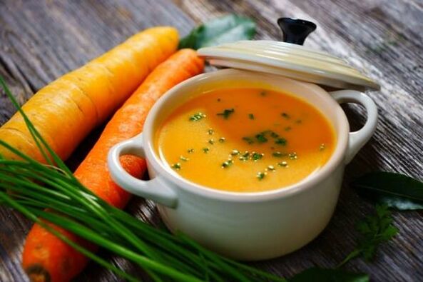 Картопляно-морквяний суп-пюре в меню дієти, що щадить, при гастриті